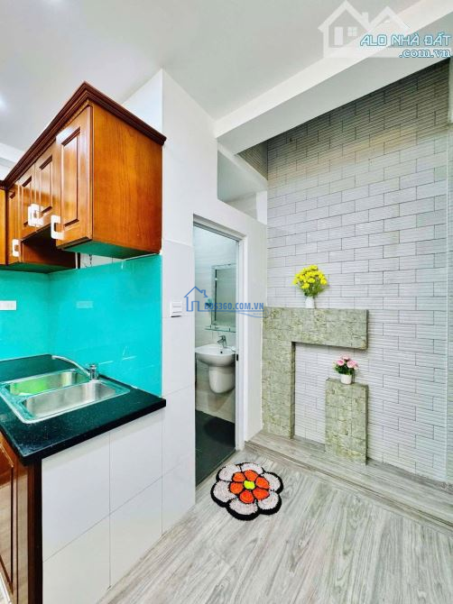 DUY NHẤT 1 CĂN! Nhà đẹp Thích Quảng Đức, Phú Nhuận – 1T2L – 64 m² – GIÁ TỐT 2 TỶ 8 – SHR