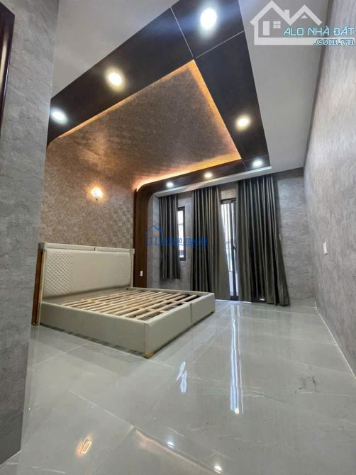 CHẠM LÀ CHỐT– CƠ HỘI VÀNG / Nhà Minh Phụng, Q11 – giá 3.48 TỶ /54m² –1T2L/SHR/ hẻm oto