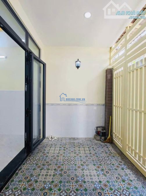 Không Cọc Nhanh Là MẤT – Nhà đẹp, đang trống tại Lương Văn Can, Q8 – 3,01TỶ/ 75m²/ 1T2L