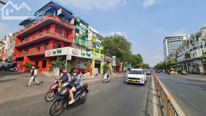 Cho thuê nhà 439A1 Phan Văn Trị, Gò Vấp - MT 11m