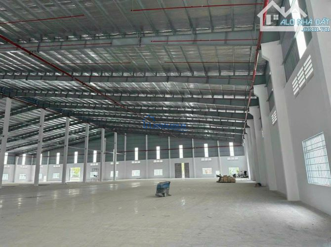 CHO THUÊ KHO XƯỞNG 1200M² GÒ VẤP - GÓC 2 MẶT TIỀN, MẶT SÔNG CỰC HIẾM