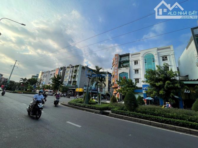 Cho thuê nhà mặt tiền số 287-289 Phan Xích Long, Phường 2, Quận Pú Nhuận,TP Hồ Chí Minh