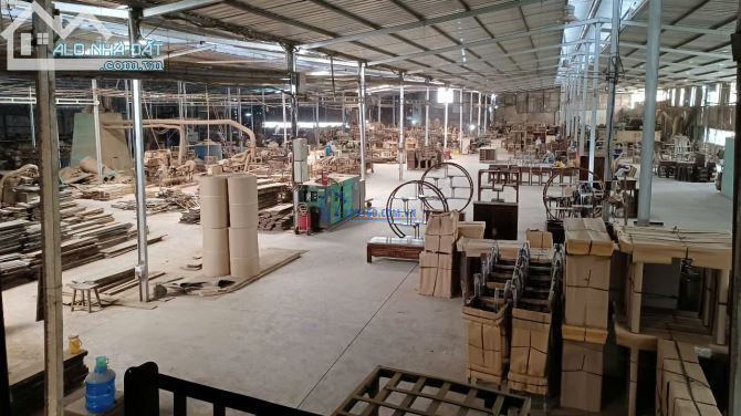 CHÍNH CHỦ CHO THUÊ KHO XƯỞNG MẶT TIỀN - GẦN KCN VĨNH LỘC - DT 4.200M2