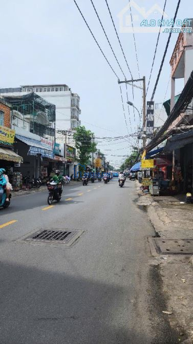 Bán nhà mặt tiền Hồng Lạc gần Đồng Đen, 4,6x25. Phường 11, Tân Bình, giá 13,5 tỷ