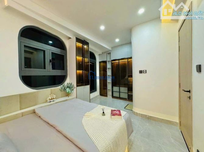 Tài chính 3 tỷ 200 triệu Mua ngay nhà Lý Chính Thắng, Quận 3, 50 m2, có HĐ thuê, SHR