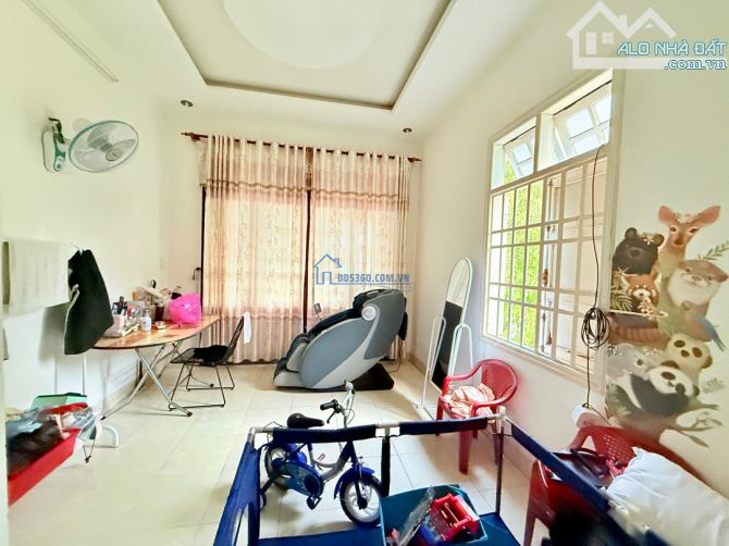 GIÁ SỐC BÁN GẤP LÔ GÓC NGAY MT TRẦN VĂN DƯ 85M2 3 TẦNG CHỈ 7.X TỶ