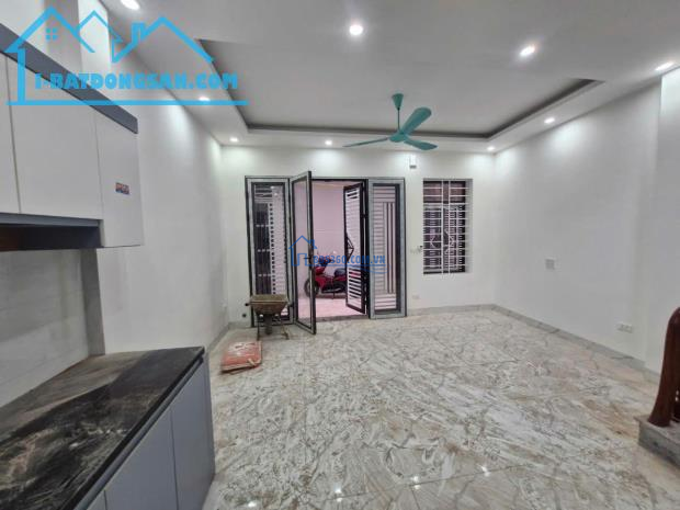 Bán nhà mới xây Biên Giang,Hà Đông Diện tích 31.5m2 giá 4 Tỷ