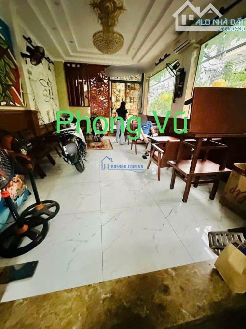 Bán Gấp Nhà Lầu 120m2 Mặt Tiền Kinh Doanh gần chợ Bình Chánh Đang cho thuê kd 10Triệu/th
