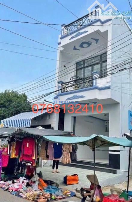 Bán gấp 2 căn nhà ngộp BANK - MẶT TIỀN KINH DOANH CHỢ BÌNH CHÁNH đang cho thuê 8Tr/Tháng