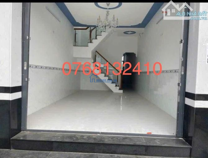 Bán gấp 2 căn nhà ngộp BANK - MẶT TIỀN KINH DOANH CHỢ BÌNH CHÁNH đang cho thuê 8Tr/Tháng