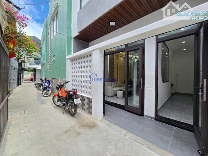 💥Bán nhà đẹp 2 tầng Kiệt Điện Biên Phủ để lại hết nội thất.