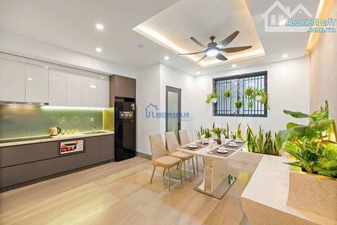 💥SIÊU PHẨM TÒA CĂN HỘ BIỂN - 80M2 5 TẦNG - MT ĐƯỜNG 7M5 - CẠNH VƯƠNG THỪA VŨ - 70tr/th