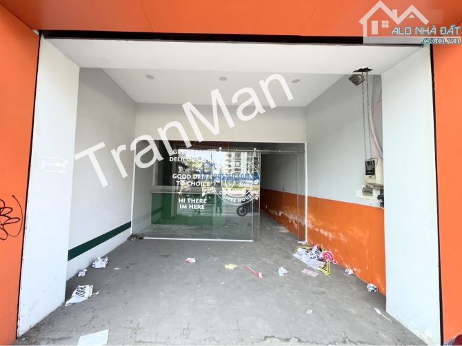 Cho thuê nhà mặt tiền đường Lê Lợi - Lê Lai, P Bến Thành, Quận 1.