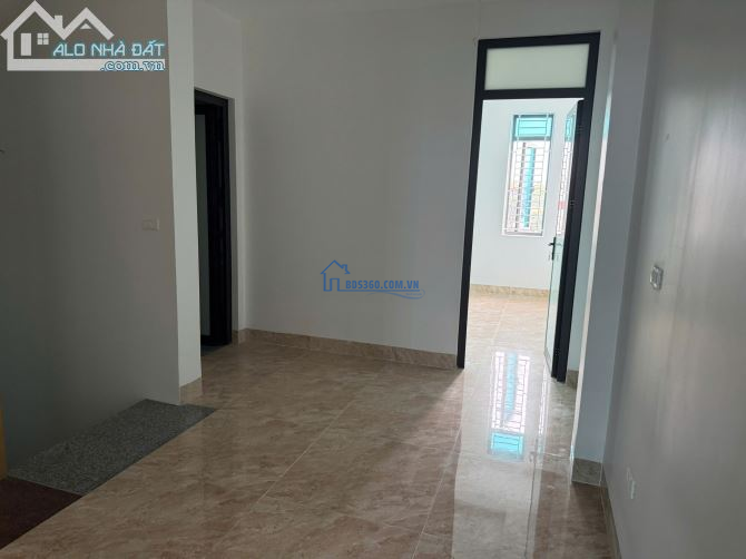 CHÍNH CHỦ- CHO THUÊ NHÀ 5 TẦNG , CÓ THANG MÁY MẶT TIỀN ĐƯỜNG TÔN ĐỨC THẮNG