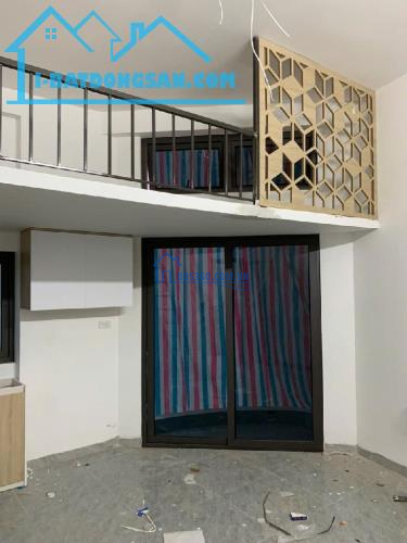 SIÊU GÀ ĐẺ TRỨNG VÀNG Triều Khúc PHÒNG CHO THUÊ FULL DÒNG TIỀN 1.2 Tỷ /NĂM - ÔTÔ Gần -MẶT