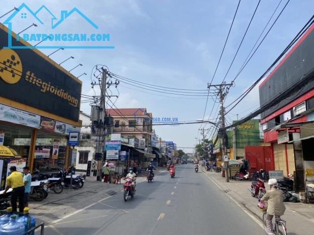 Mặt tiền Nguyễn Duy Trinh, DT 165m2 x 2 Tầng Full không lộ giới,kinh doanh sầm uất