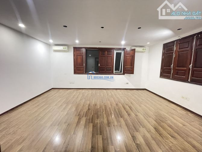Chính chủ cho thuê văn phòng nhỏ cạnh tòa Licogi 13 ngõ 164 Khuất Duy Tiến