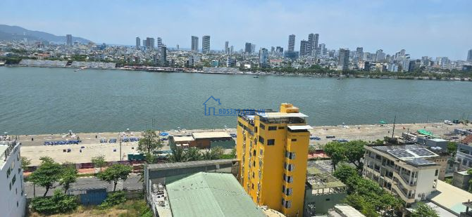 CĂN HỘ GÓC 2 MẶT TOÀ NHÀ DANANG PLAZA, DIỆN TÍCH 130M2, VIEW TRỰC DIỆN PHÁO HOA