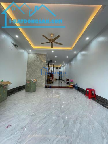 BÁN NHÀ PHÂN LÔ THỊNH LIỆT – 75M² – 4 TẦNG – MẶT TIỀN 5M – THANG MÁY – Ô TÔ – 17.9 TỶ – HO
