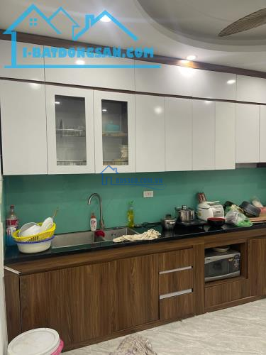 Bán nhà Bùi Xương Trạch, Thanh Xuân – 36m², 5 tầng, giá 6.x tỷ Nhà đẹp, thiết kế lệch tần