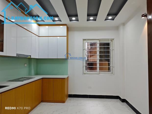 Bán nhà Bùi Xương Trạch, Thanh Xuân – 36m², 5 tầng, giá 6.x tỷ Nhà đẹp, thiết kế lệch tần
