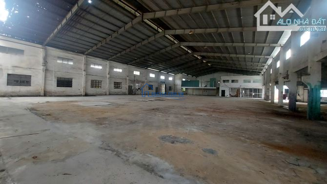 Cho thuê kho xưởng 2500m2 giá 2.2usd/1m2 đã có V.A.Tở TP Thuận An Bình Dương