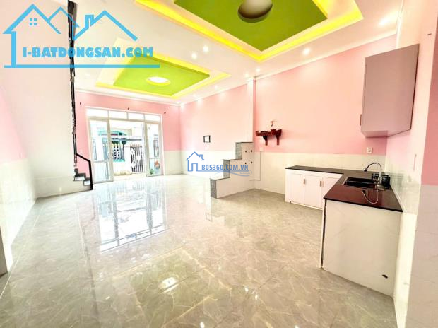 Chỉ 2,35 tỷ sở hữu nhà 1T1L 65m2 gần CA-P.Tân Vạn, SHR thổ cư, đường ô tô vào tận nhà