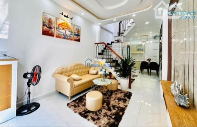 Bán nhà đường Đào Duy Anh, Phú Nhuận / 48m2 / 2 tỷ 150 triệu / sổ hồng riêng