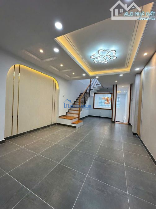 🔥Nhà Đẹp Nguyễn Thái Sơn, Gò Vấp - Ngay Chợ. Dt 53m², Chỉ 2 Tỷ 750, Nở Hậu Phong Thủy 🔥