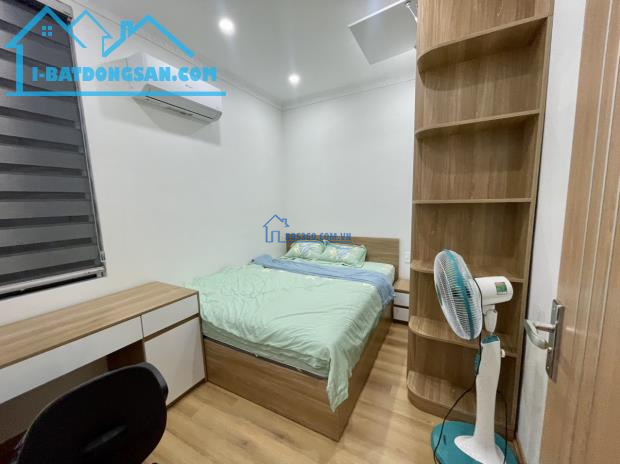 Cho thuê căn hộ Vinhomes Marina, 2 p.ngủ rộng (75m2).