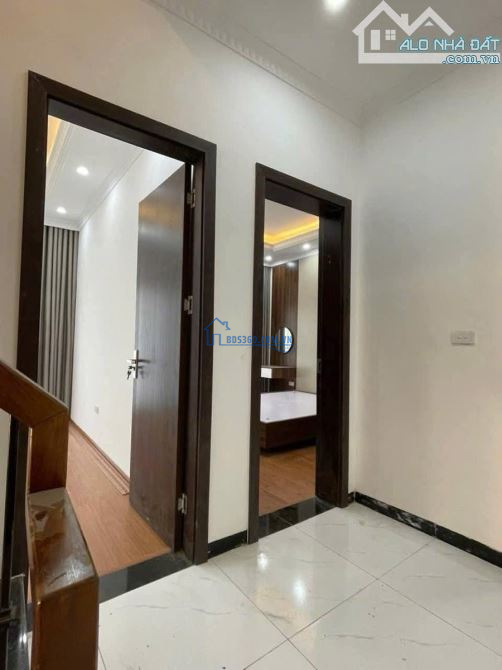 Bán Nhà Thụy Khuê - Tây Hồ - Kinh Doanh - Ngõ Thông - Gần Phố - 40M x 4 Tầng Hơn 9 Tỷ