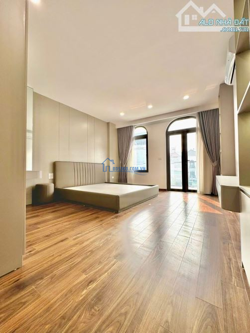 Siêu Ngon! 10 Tỷ Hơn, Bán Nhà Phú Thượng, Tây Hồ - 48M2 - 7 Tầng - Thang Máy - Ô Tô - KD