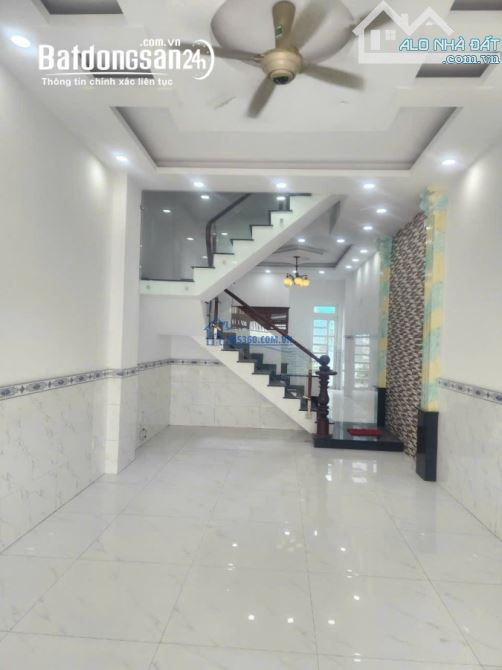 Bán Nhà Chính Chủ Bình Chánh Ngay Đường Hoàng Phan Thái