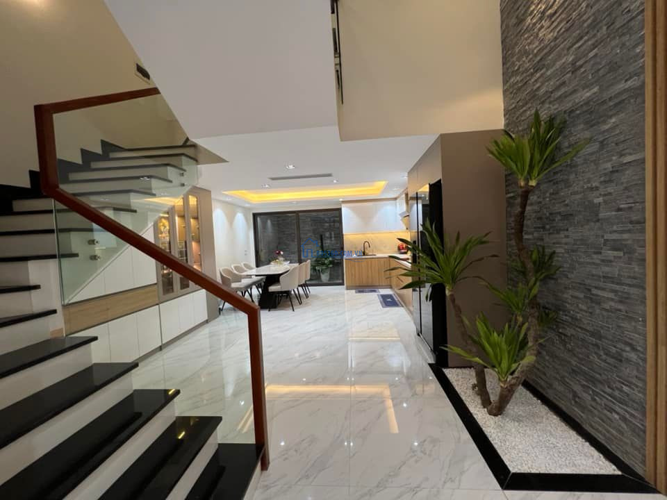 🔑 CHÍNH CHỦ BÁN NHÀ 1 TRỆT 2 LẦU – P4, TP. TÂN AN – 65m² – GIÁ 2 TỶ 4